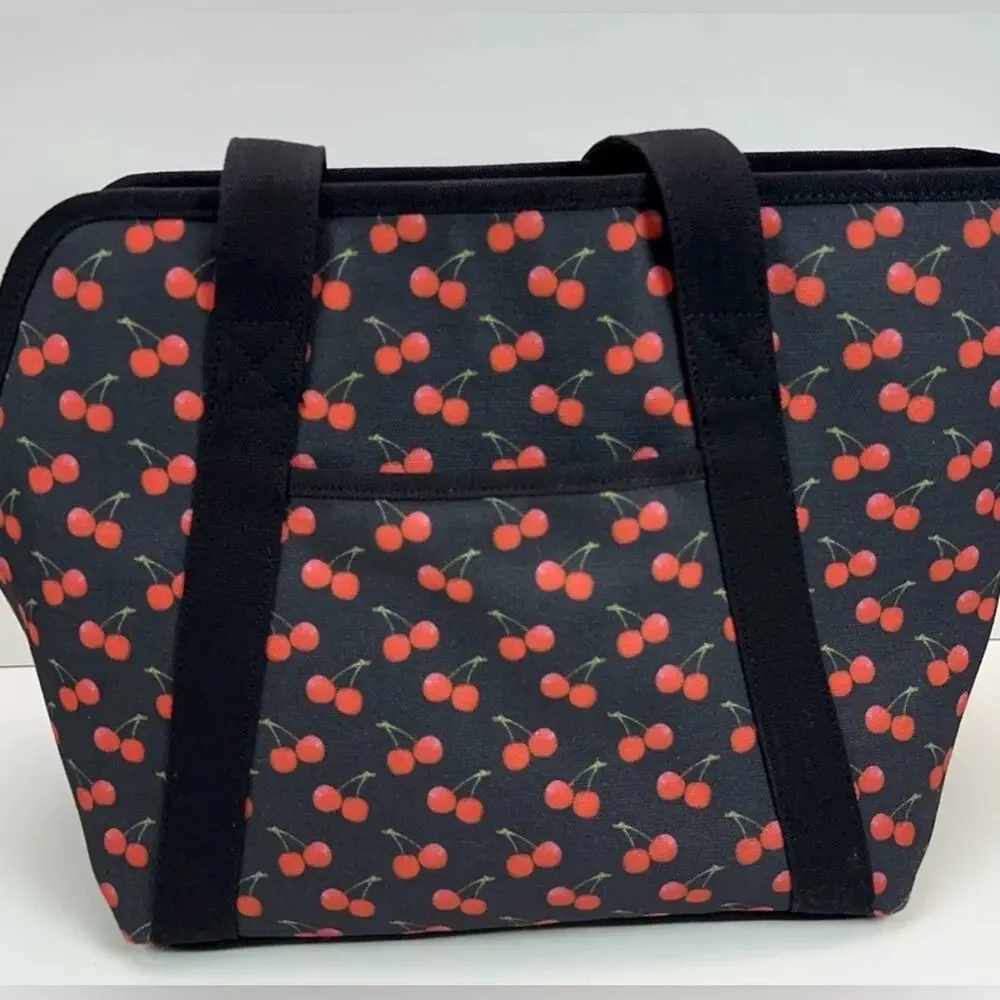 NEW BETSEY JOHNSON TSA-compliant pet carrier 16 LBS RED BLACK CHERRY PRINT BAG